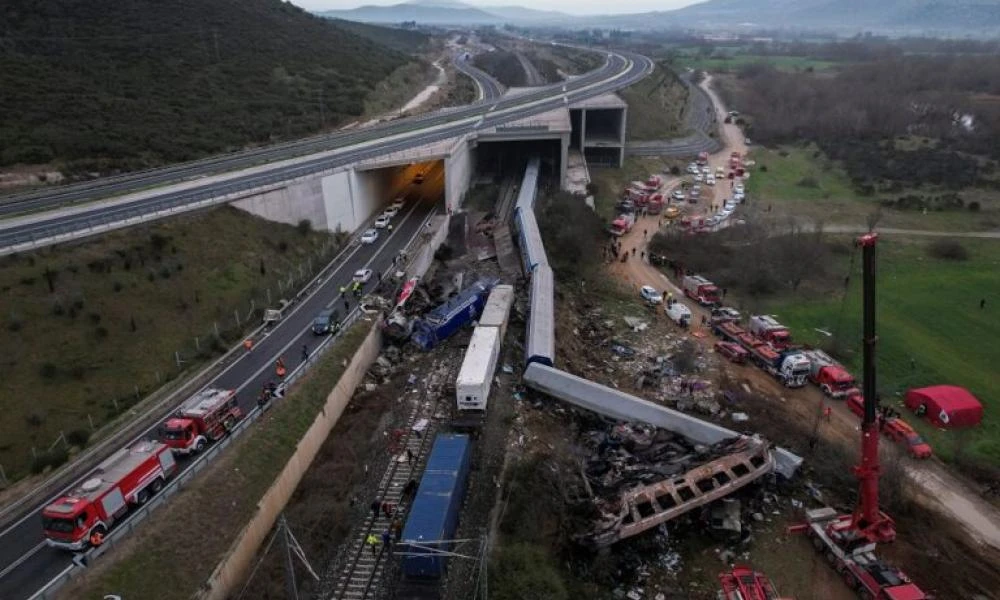 Δε δίνει απάντηση για τις εκρήξεις το τελικό πόρισμα για τα Τέμπη